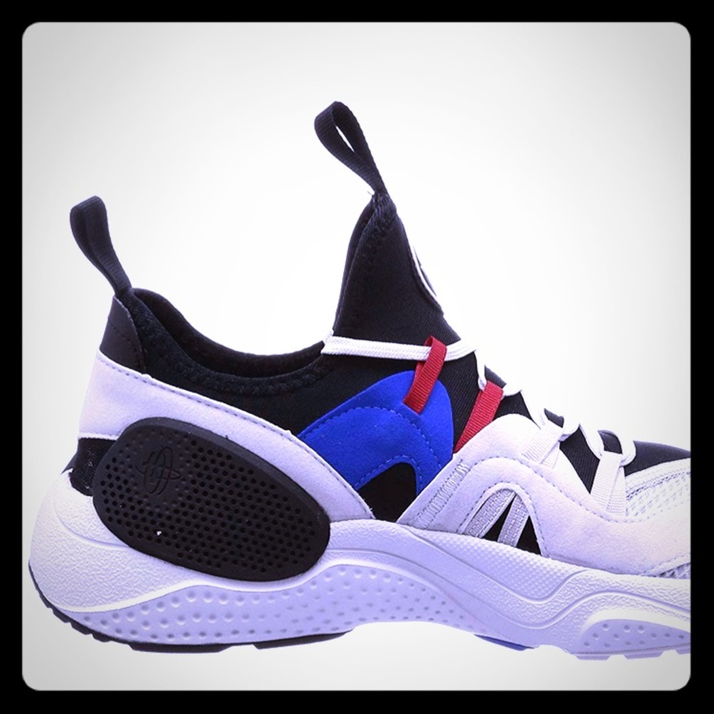 Nike huarache Edge TXT size 10.5